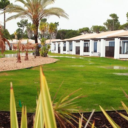 Pestana Vila Sol - Vilamoura Premium Golf Resort Kültér fotó A typical resort in Quinta do Lago