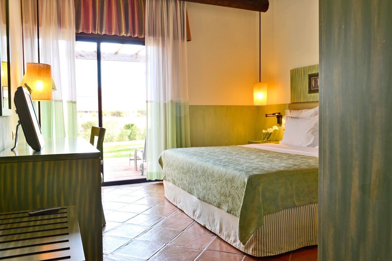 Pestana Vila Sol - Vilamoura Premium Golf Resort Kültér fotó A room at the hotel