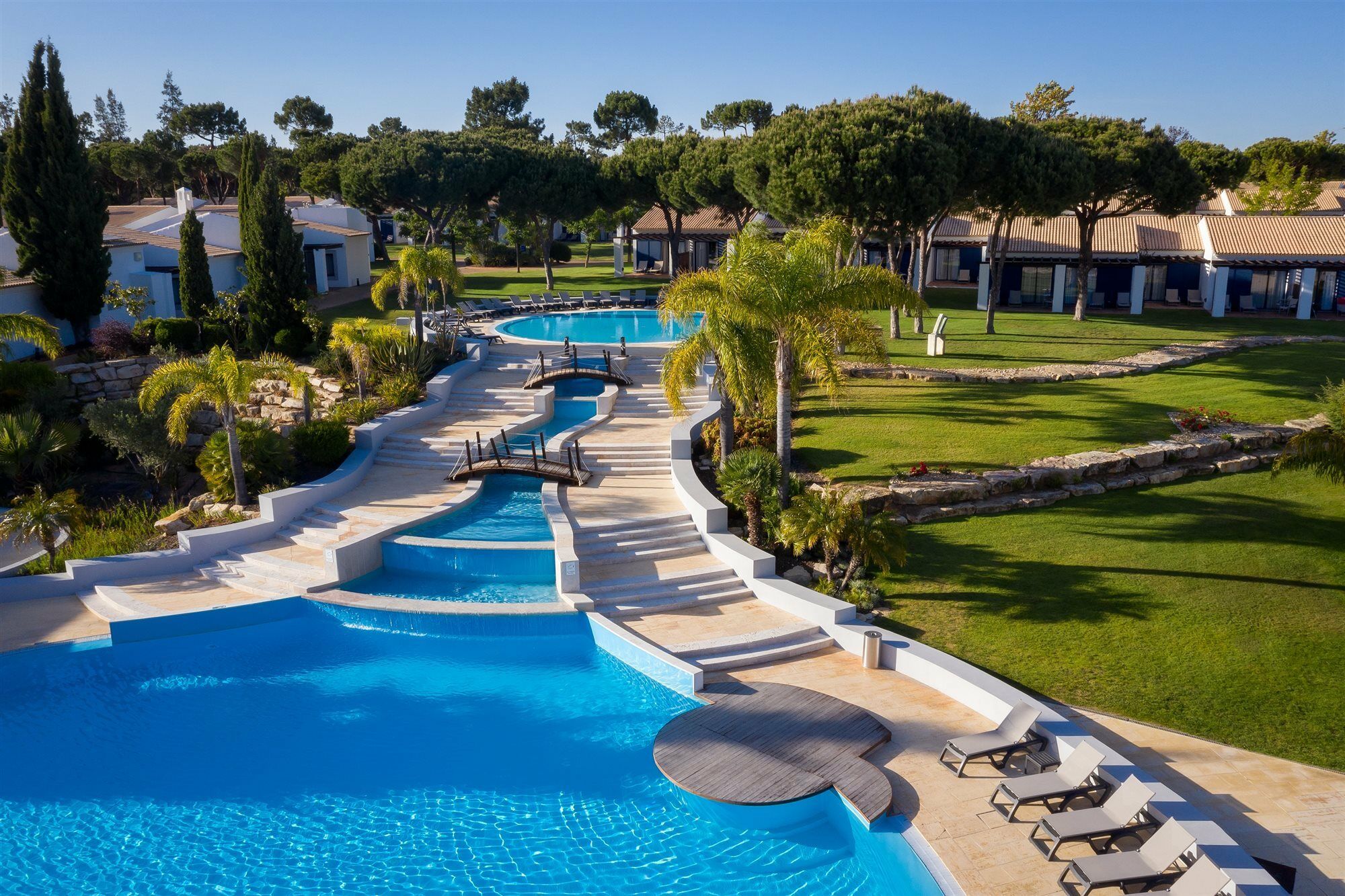 Pestana Vila Sol - Vilamoura Premium Golf Resort Kültér fotó The resort's swimming pool