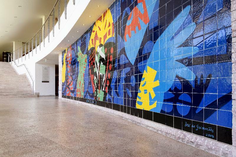 Pestana Vila Sol - Vilamoura Premium Golf Resort Kültér fotó The mural in the lobby of the National Museum of the American Indian